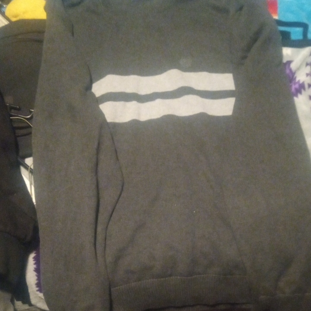 Chaps Men's Dark Gray Sweater with Light Gray Stripes